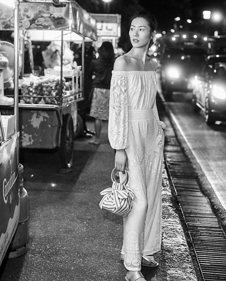 **SOLD!!** NWT Farm Rio Elliot Jumpsuit - Picture 2 of 5